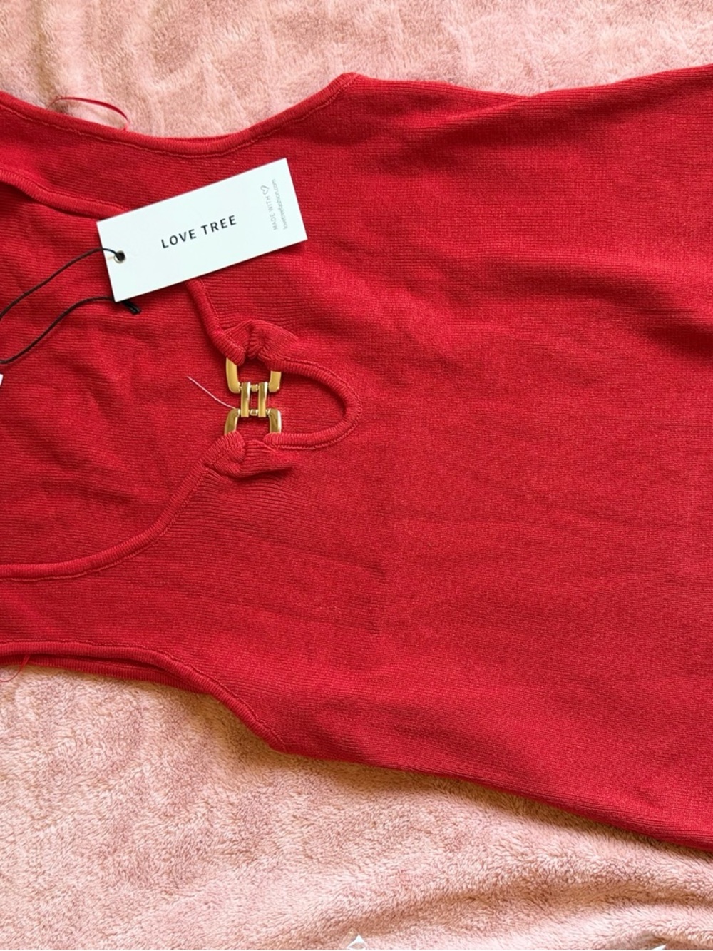 Love Tree Bright Red Sleeveless Top with Gold Accent